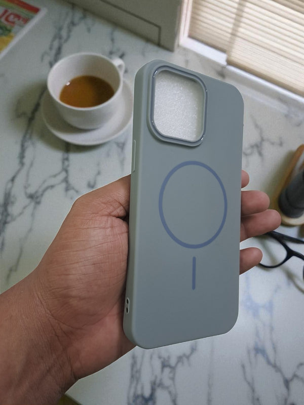Light Grey MagSafe Soft TPU Case – Slim & Wireless Charging - Cover Stall