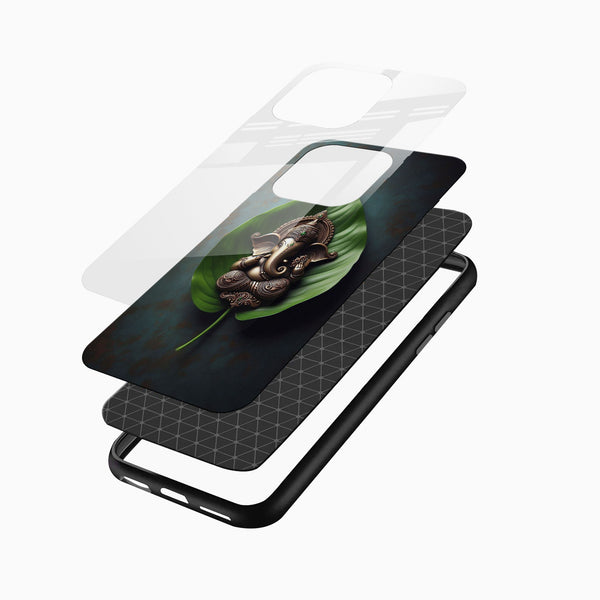 Divine Ganesha Leaf Art Glass Phone Case - Cover Stall