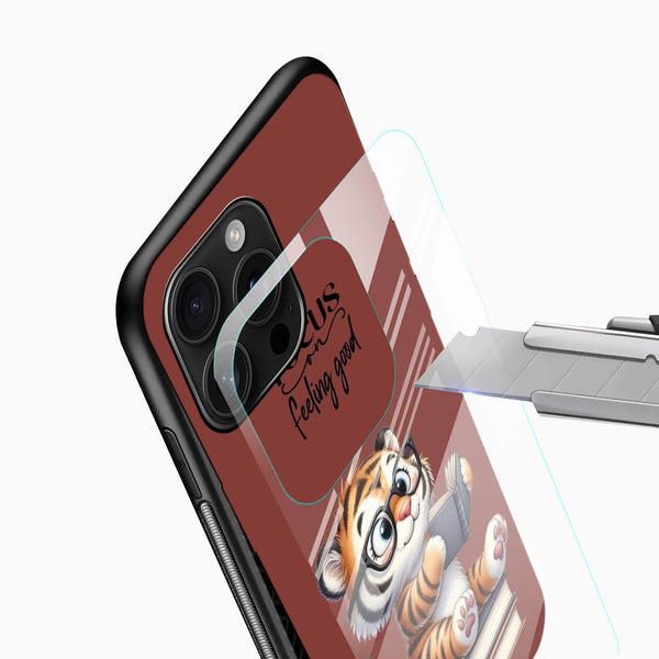 Cute Baby Tiger Reading Glass Mobile Case – Feeling Good Aesthetic Design - Cover Stall