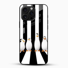 Cute's Penguin's Glass Case