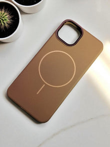 Golden Brown -Leather MagSafe Phone Case