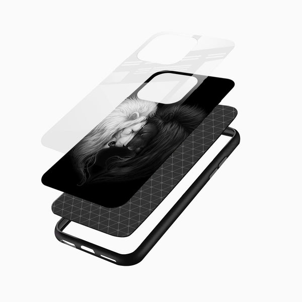 Spirit Of Lion Glass Case - Cover Stall