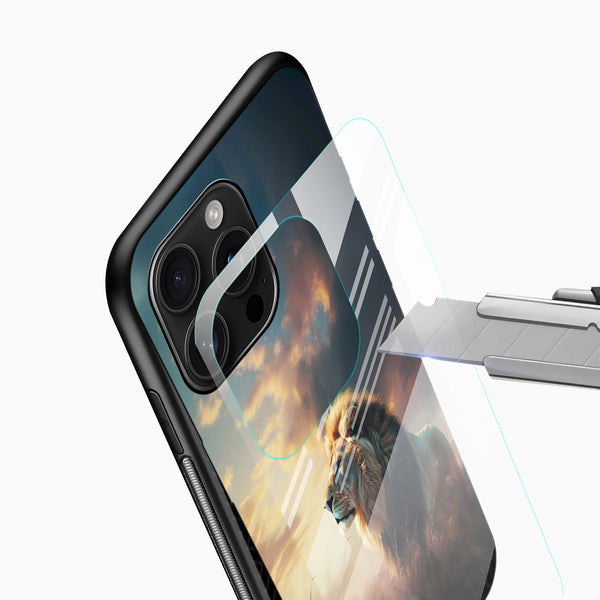 Majestic Lion Glass Mobile Case – Power & Royal Strength Design - Cover Stall