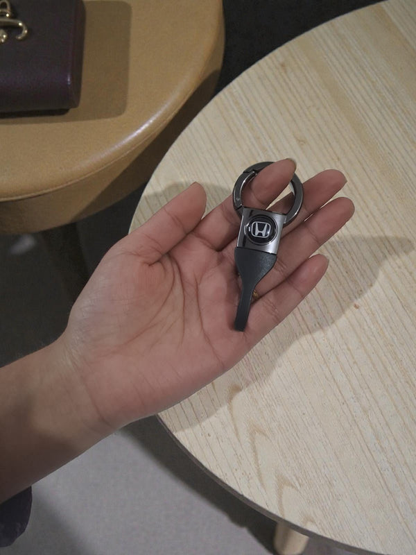 Honda Metal Car Keychain with Leather Strap – Premium & Stylish Key Holder - Cover Stall