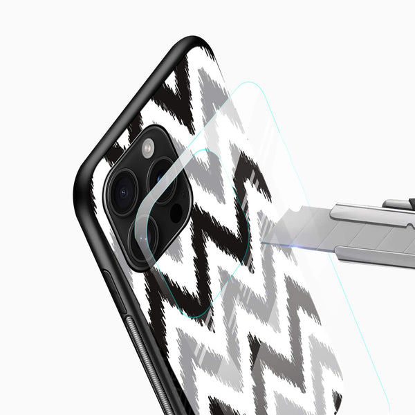 Minimal Zigzag Pattern Glass Back Cover – Neutral Chevron Design - Cover Stall